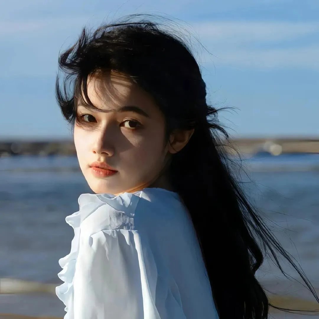 我直播砸车男友和闺蜜慌了